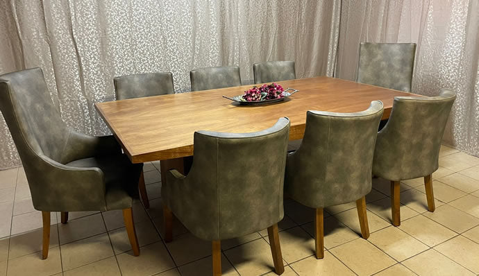 Woodburn | Crayton Dining table with 8 x Labola chairs